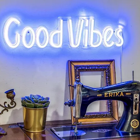 Trastevere - Stylish Good Vibes Apartment-2