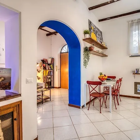 Trastevere - Stylish Good Vibes Apartment-2